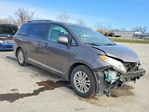 Toyota Sienna 2016