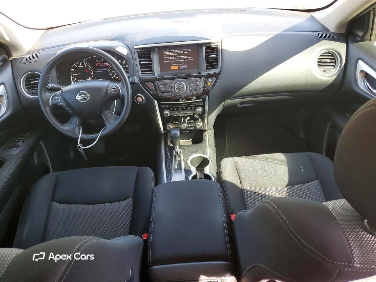 Nissan Pathfinder 2017