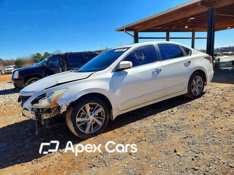 Nissan Altima 2015 - Image 1 of 12