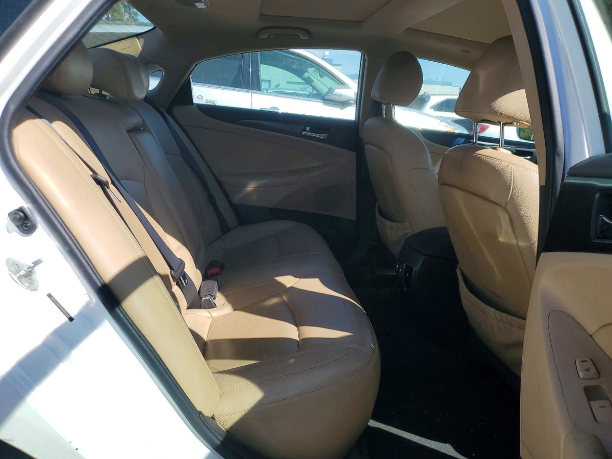 Hyundai Sonata 2012