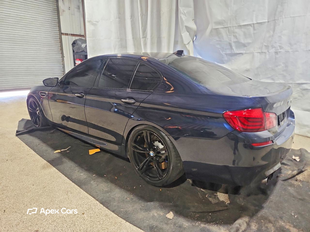 BMW M5 2013