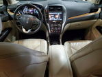Lincoln MKZ 2015
