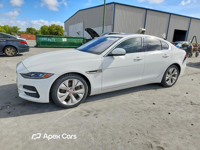 2020 Jaguar XE - Image 1 of 5