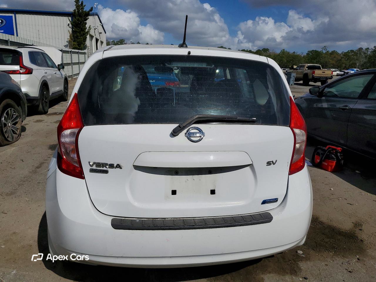 Nissan Versa 2016