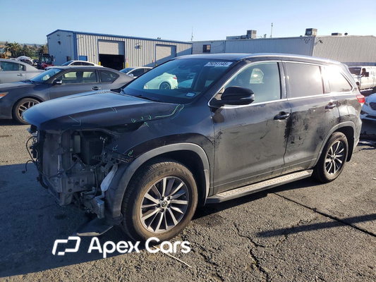 Toyota Highlander 2018 - Image 1 of 14