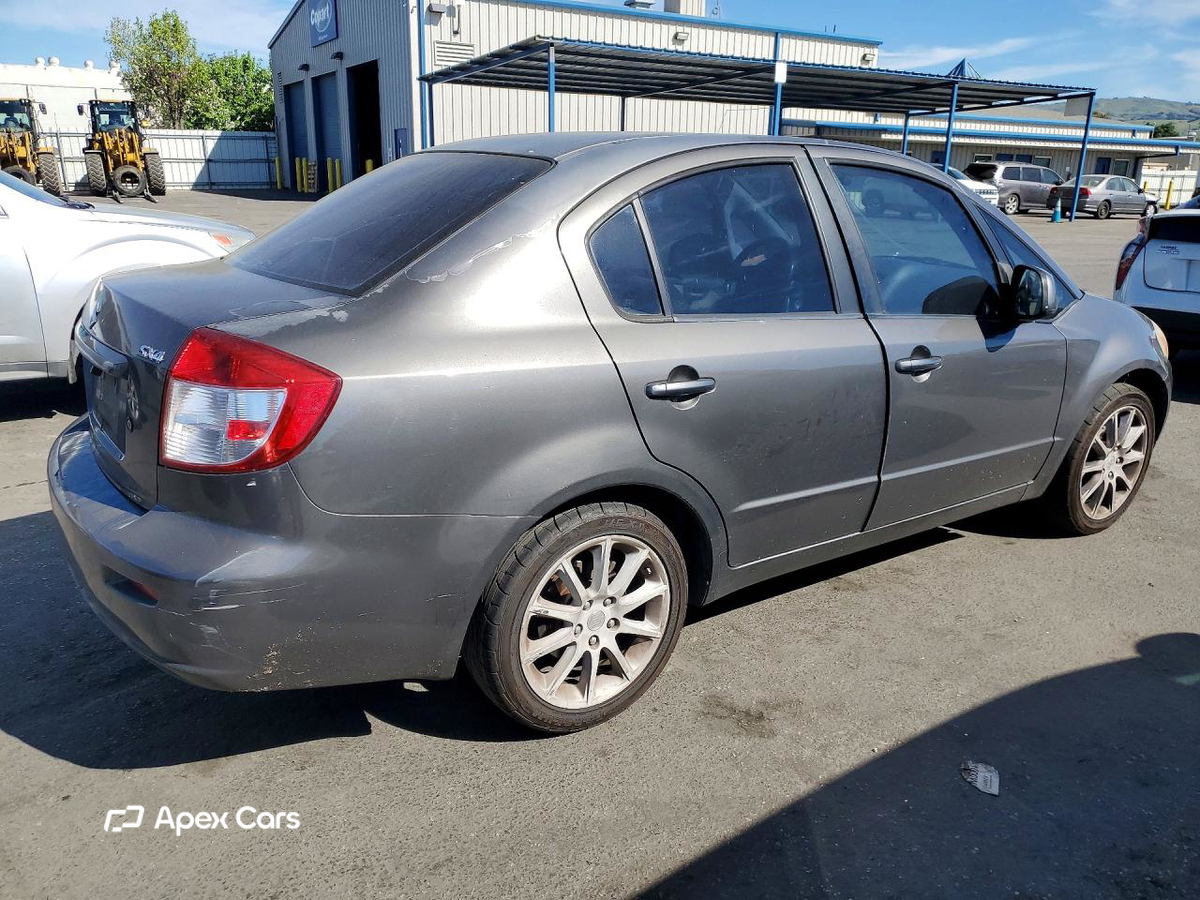 Suzuki SX4 2011