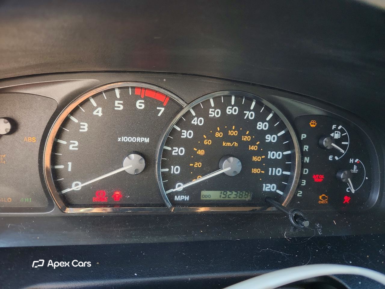 Toyota Sequoia 2005