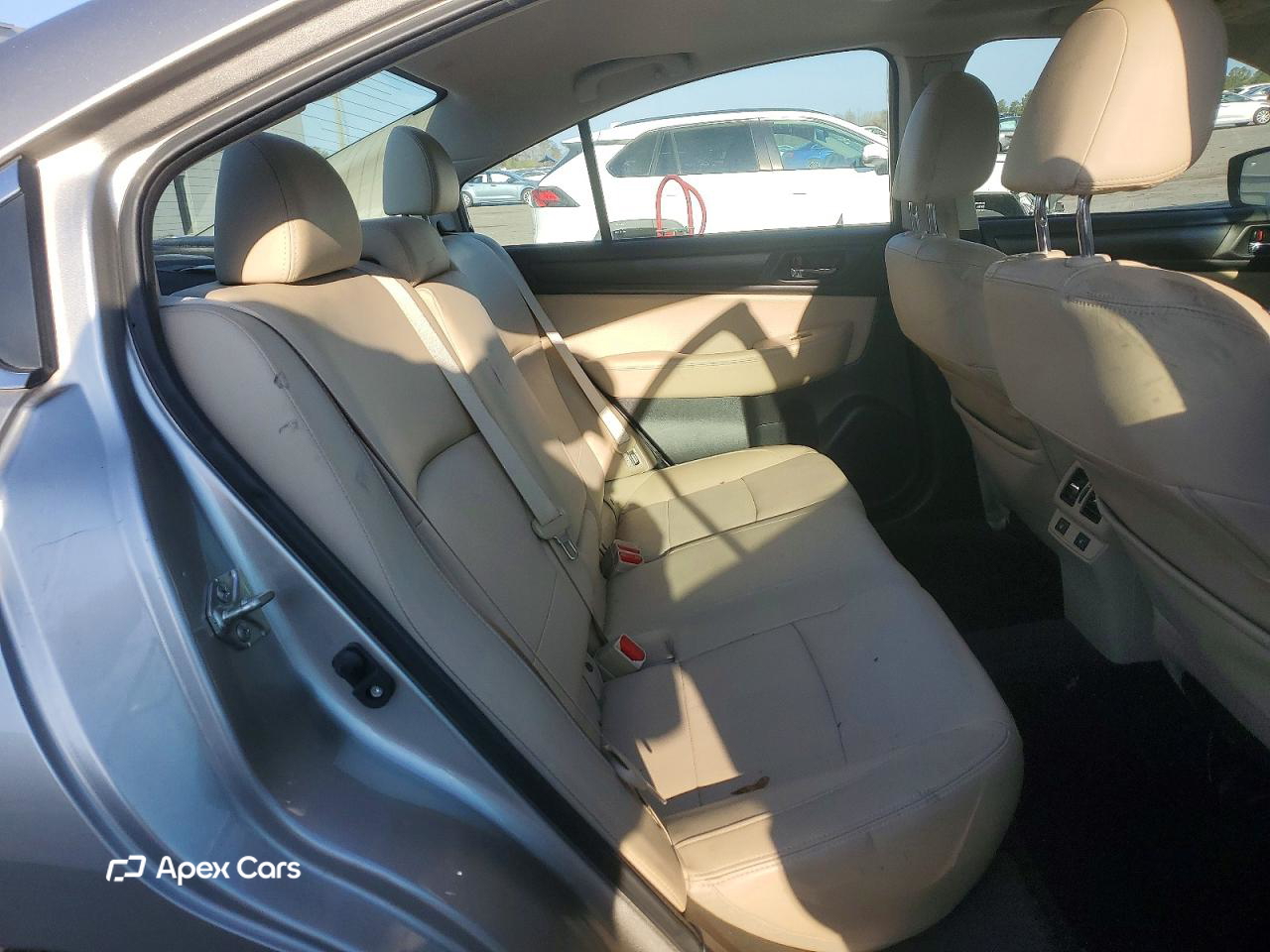 Subaru Legacy 2016