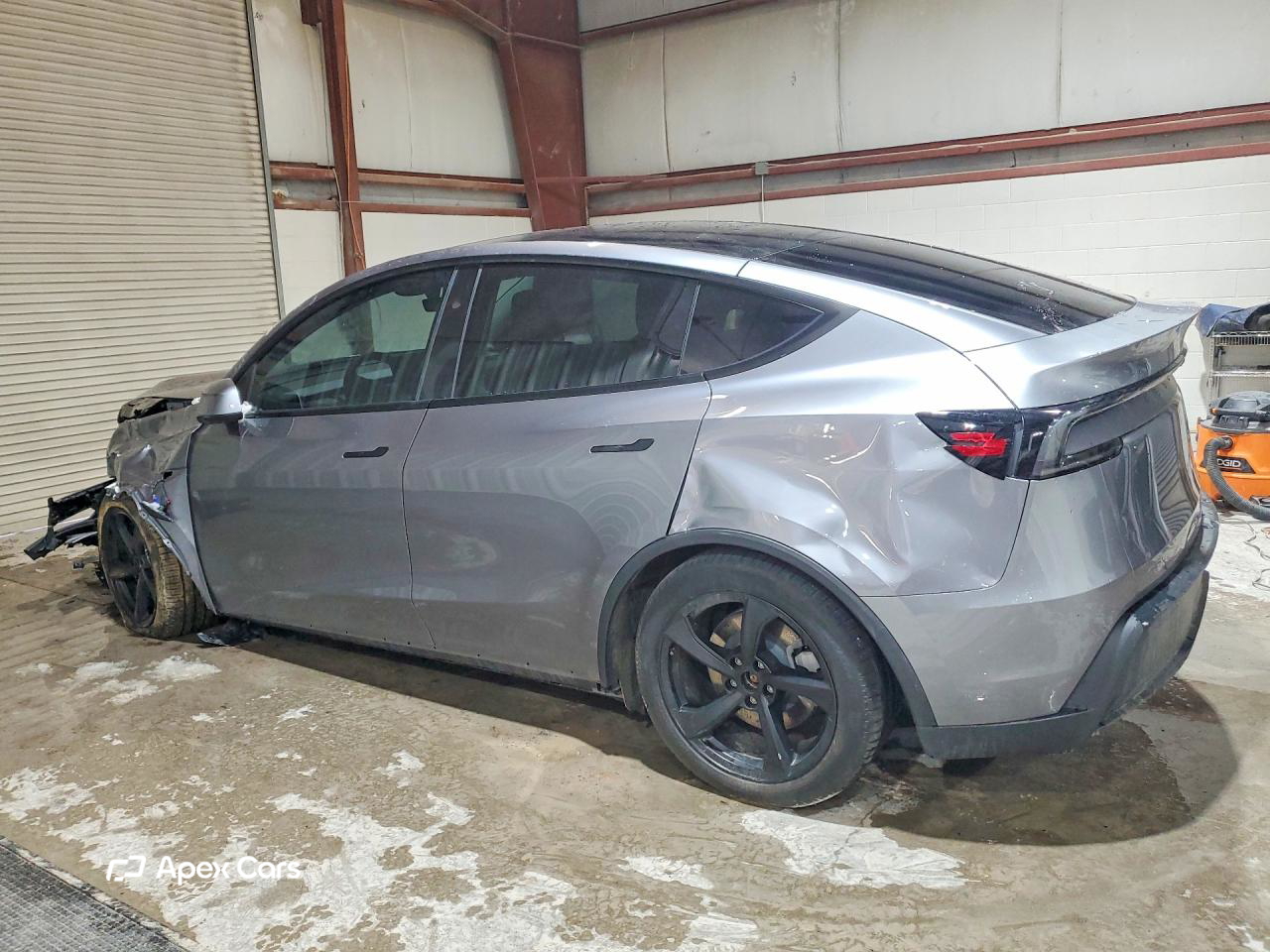 Tesla Model Y 2026