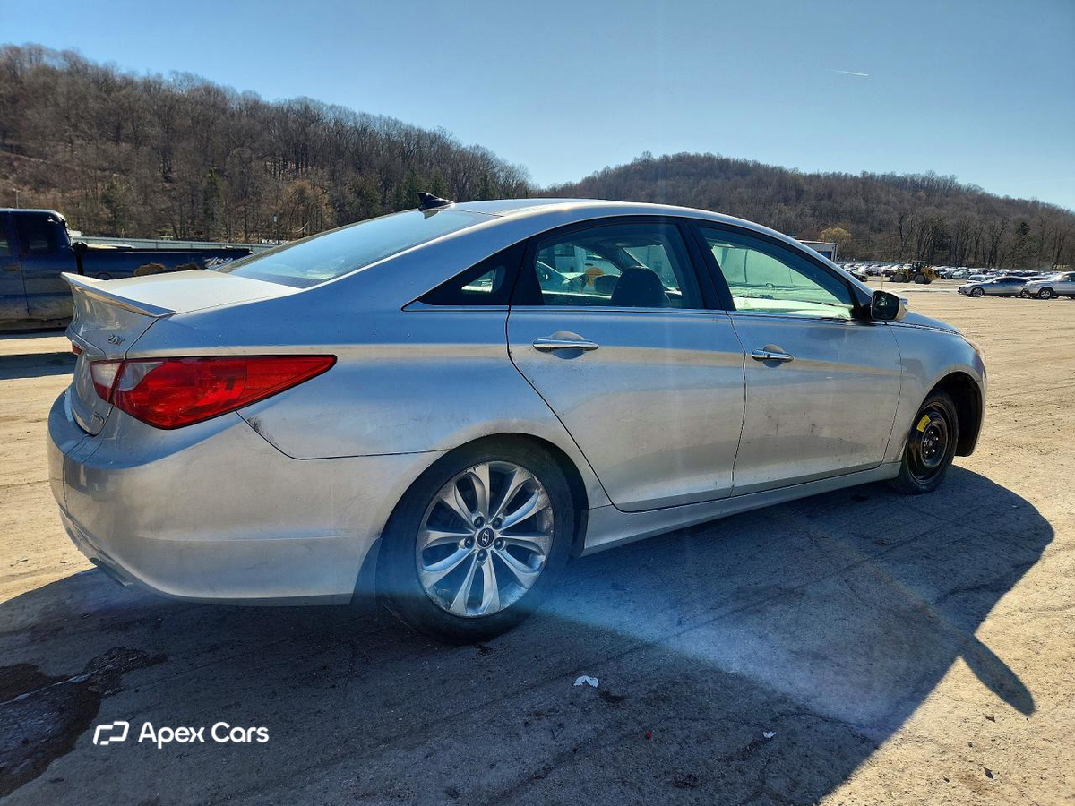 Hyundai Sonata 2012