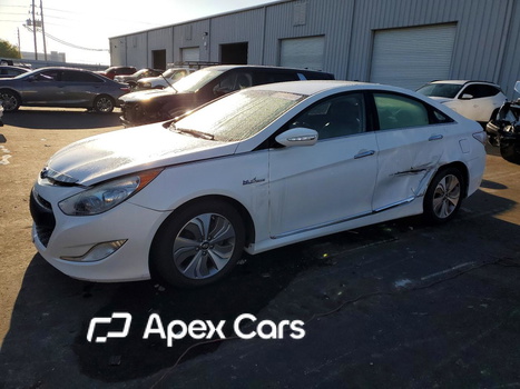 Hyundai Sonata 2013 - Image 1 of 13