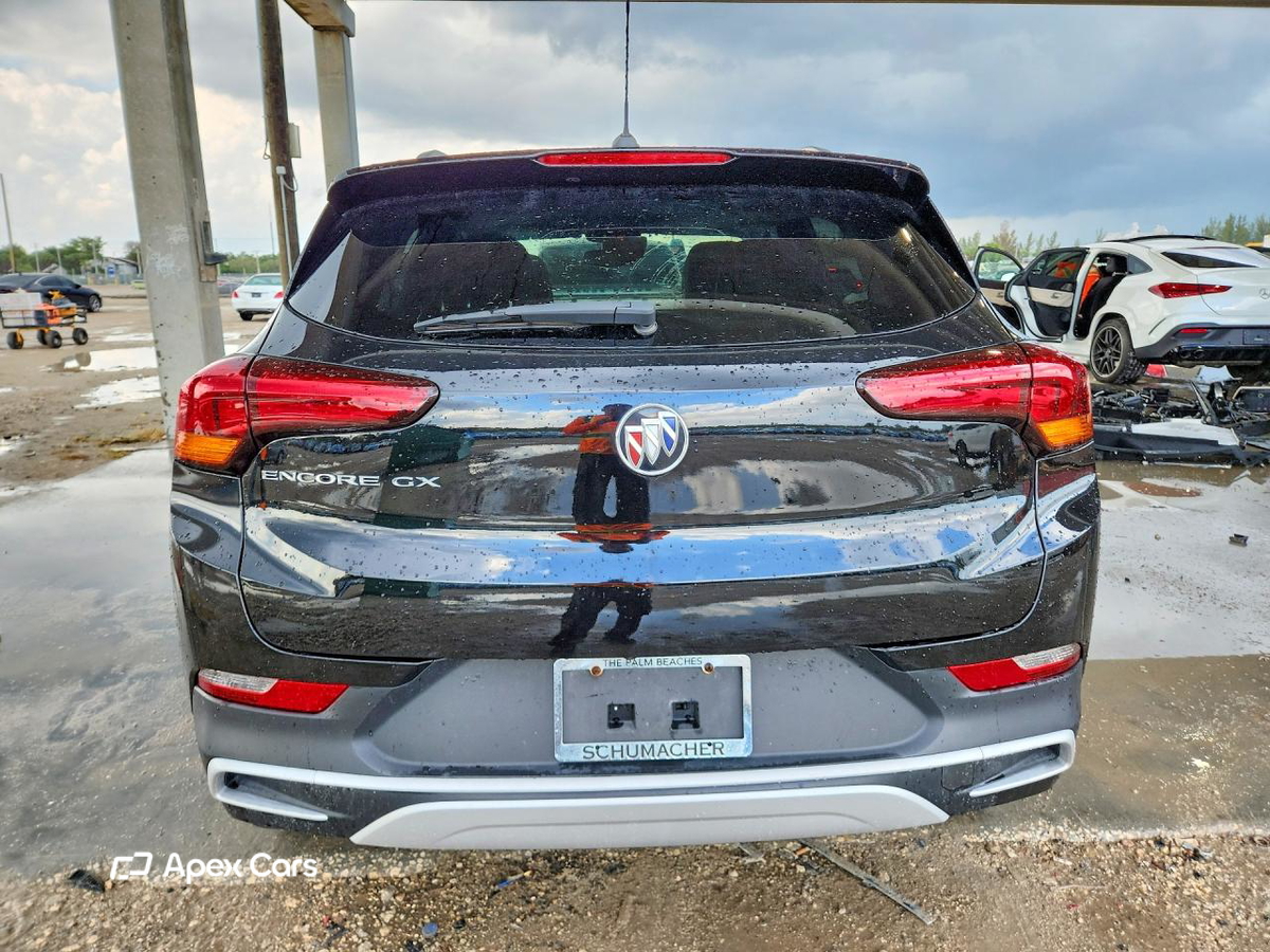 Buick Encore 2023