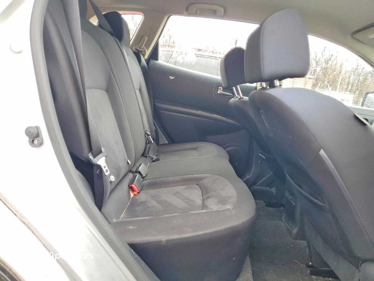 Nissan Rogue 2014
