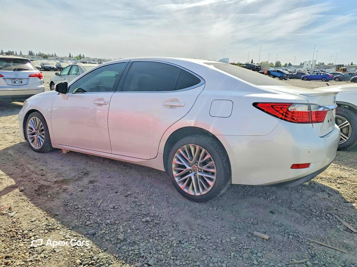 Lexus ES 2015