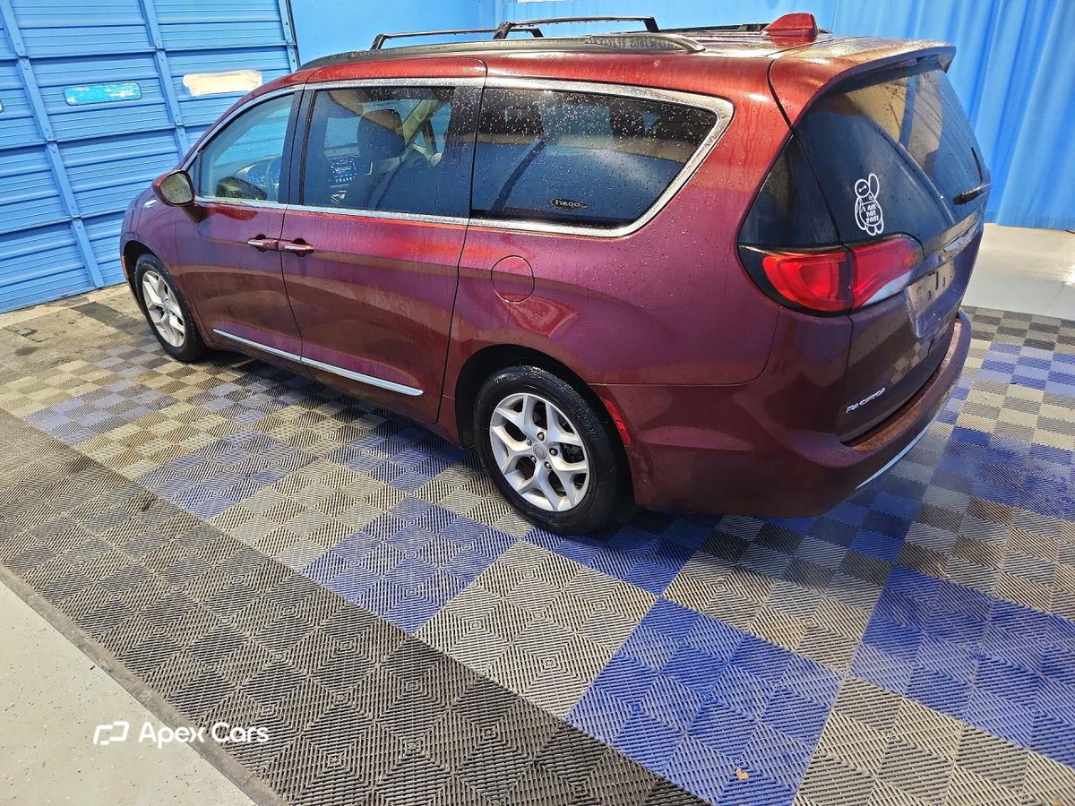 Chrysler Pacifica 2017