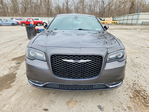 Chrysler 300 2017