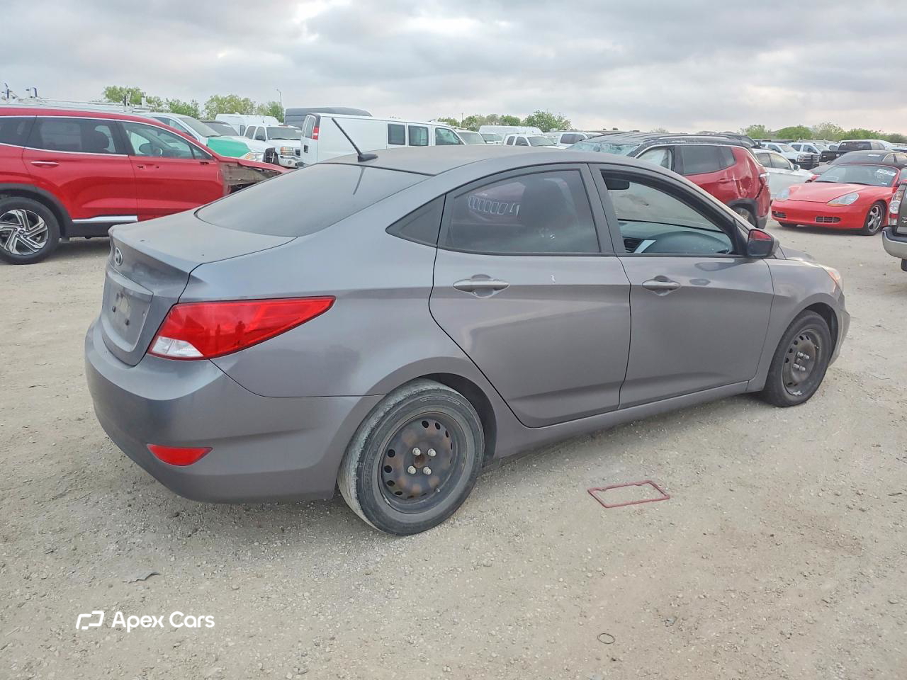 Hyundai Accent 2015
