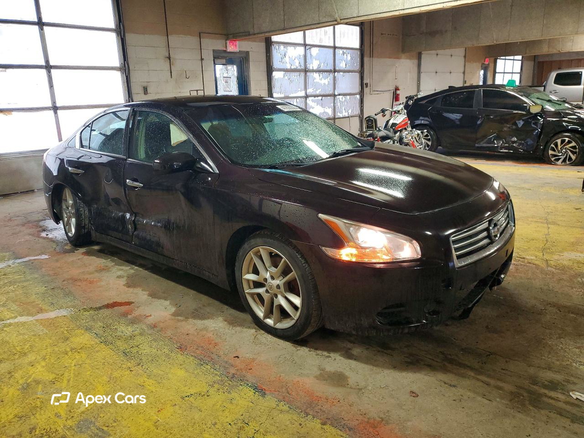 Nissan Maxima 2013