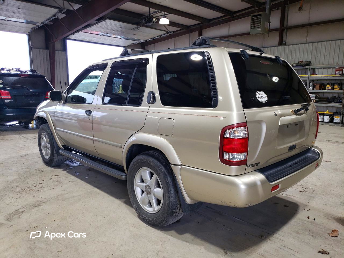 Nissan Pathfinder 2000