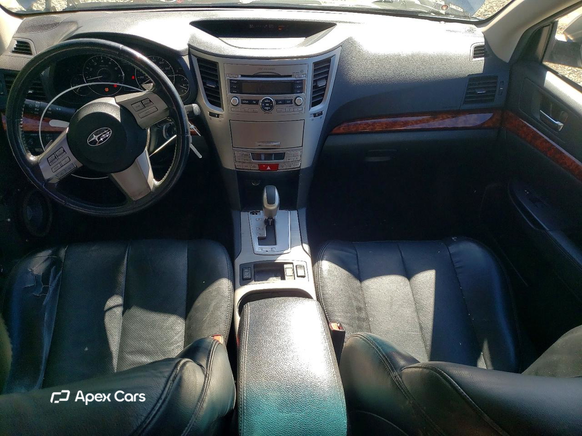 Subaru Outback 2011