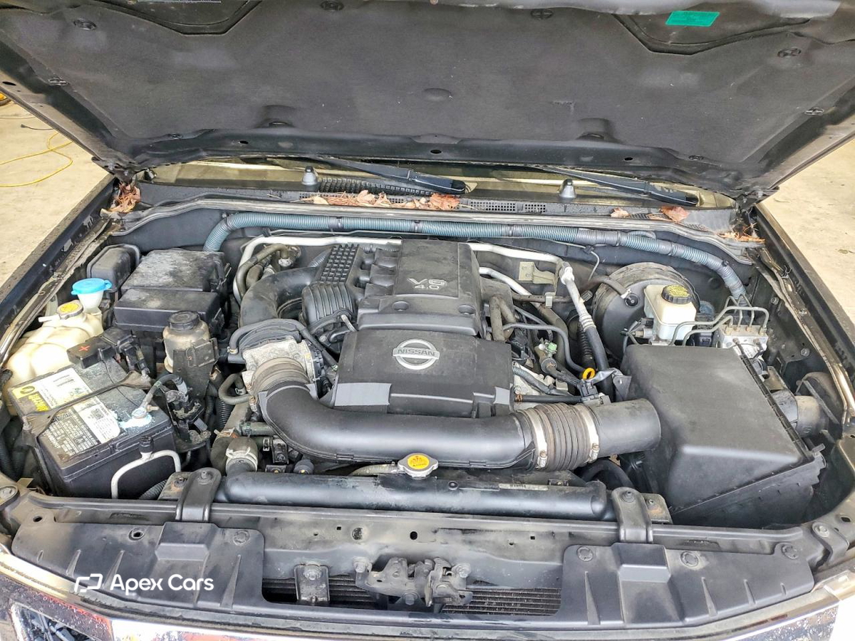 Nissan Navara (Frontier) 2010