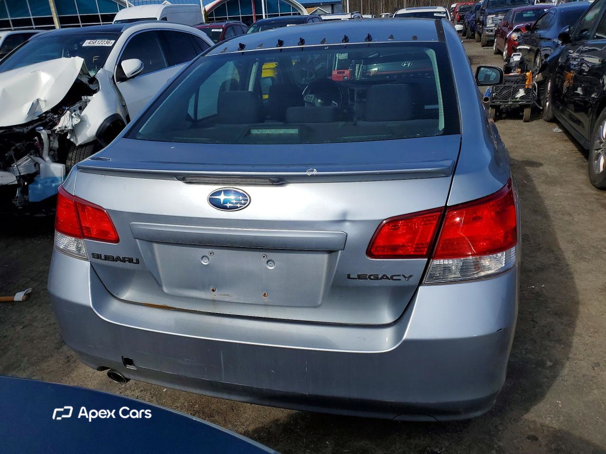 Subaru Legacy 2013