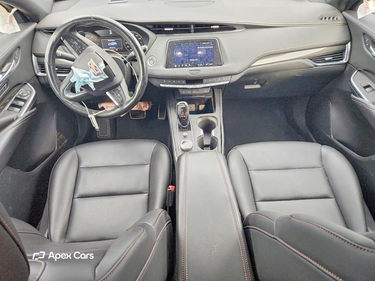 Cadillac XT4 2021