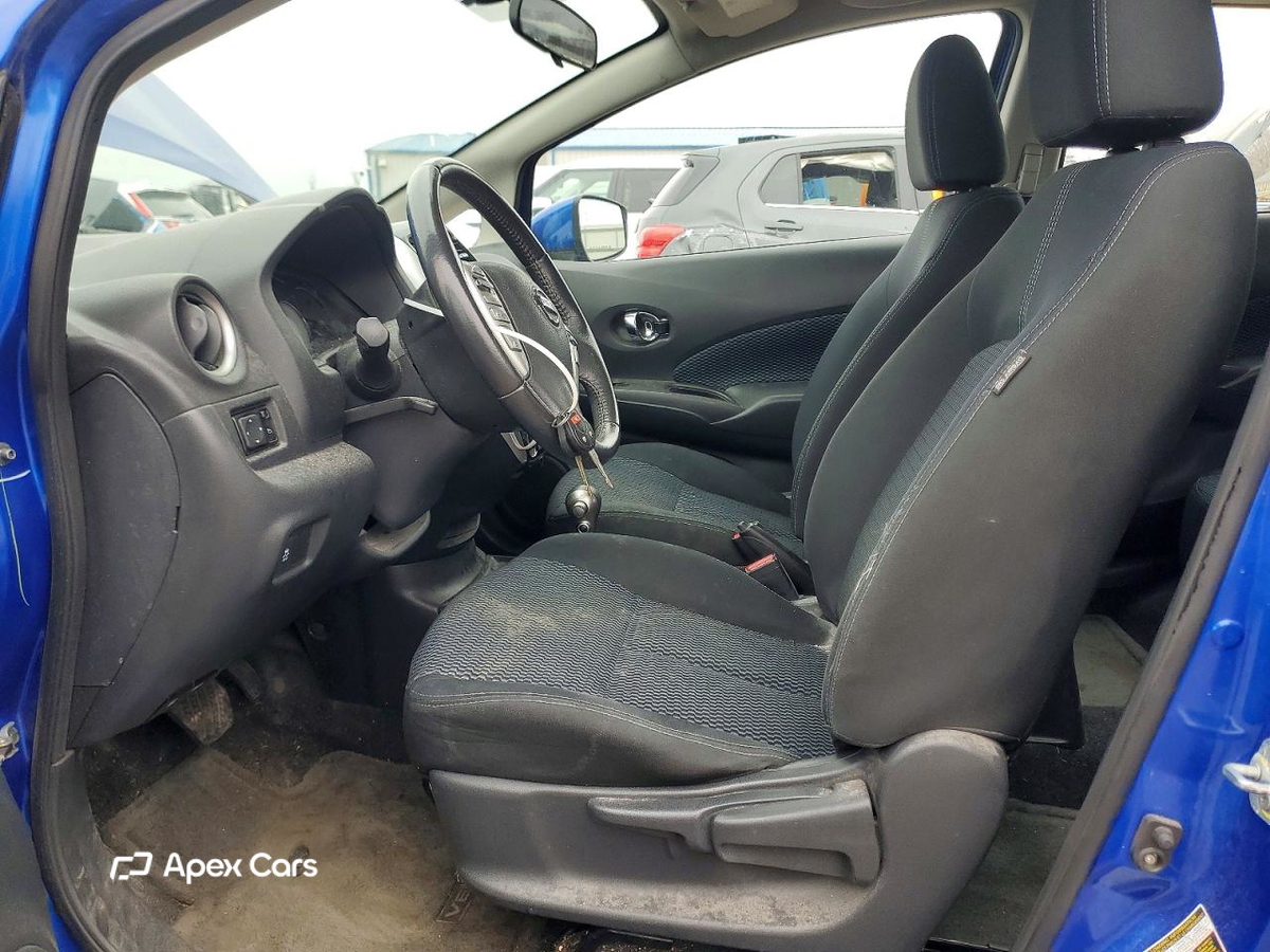 Nissan Versa 2016