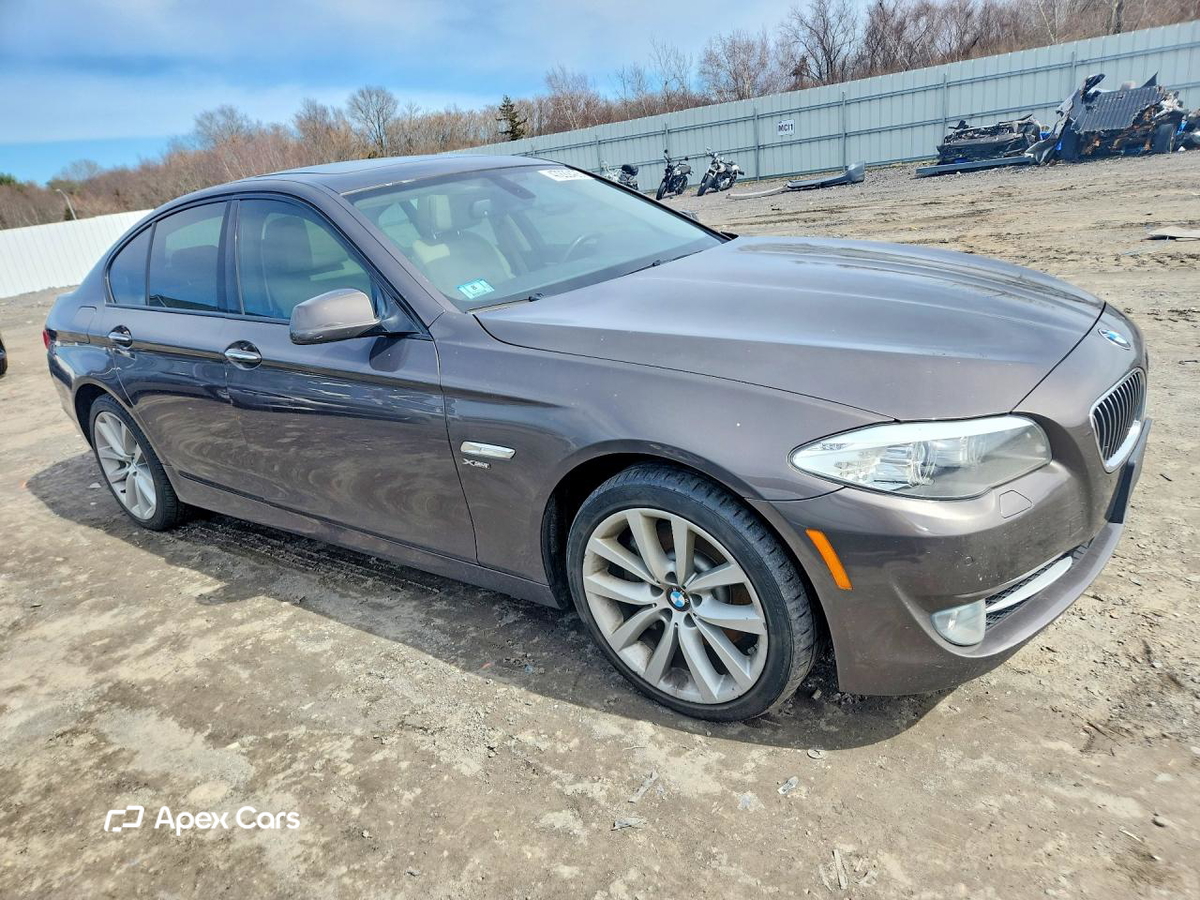 BMW Series 5 2011