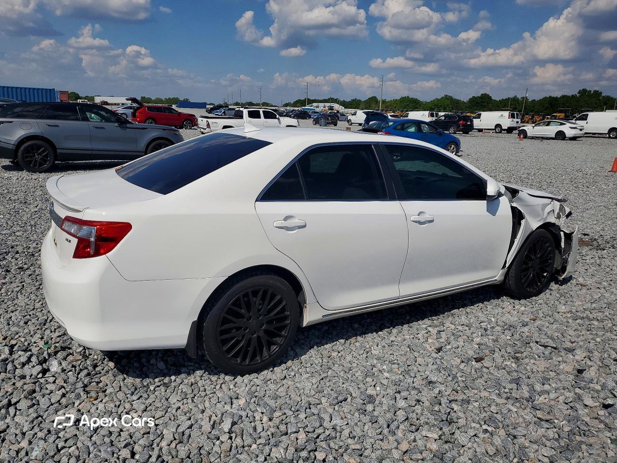 Toyota Camry 2012