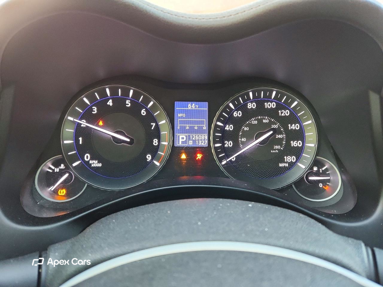 Infiniti M 2013