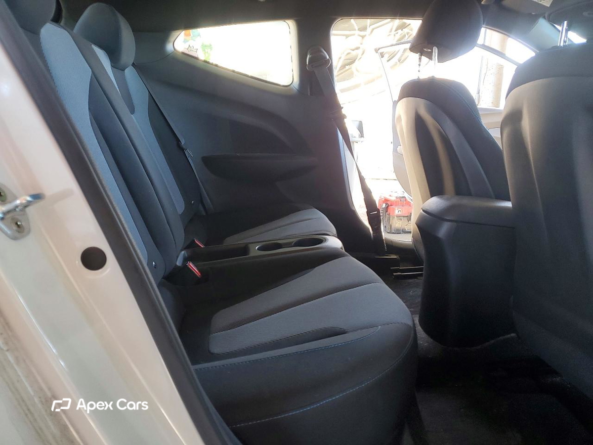 Hyundai Veloster 2019
