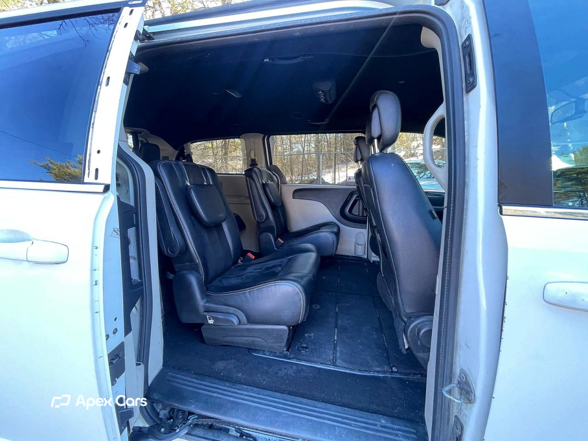 Dodge Caravan 2018