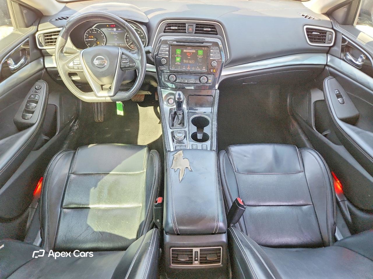 Nissan Maxima 2020