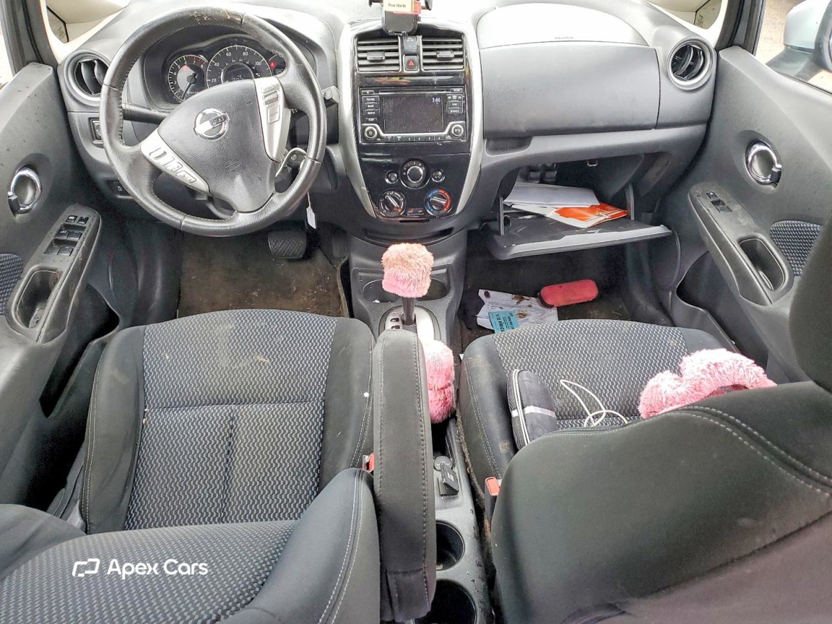 Nissan Versa 2016