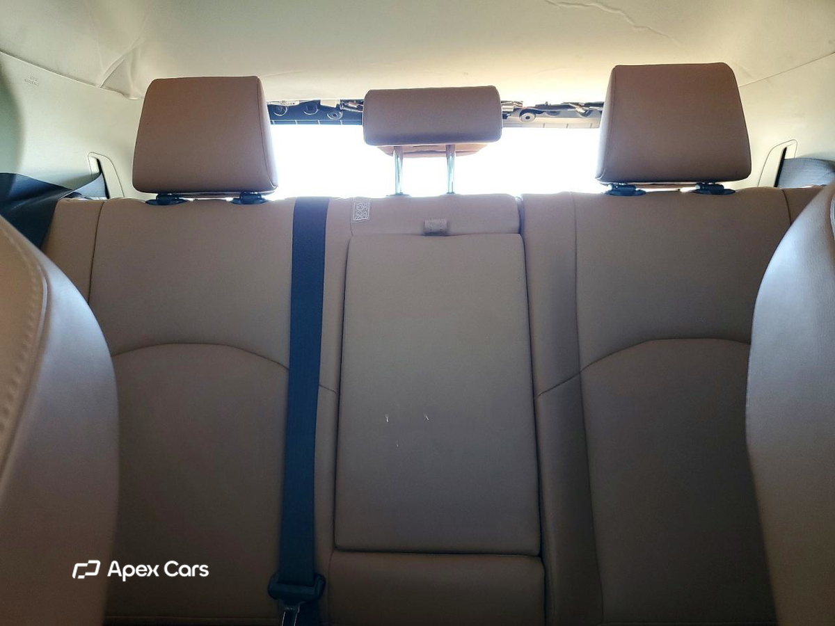 Lexus UX 2019
