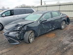 Lexus ES 2019
