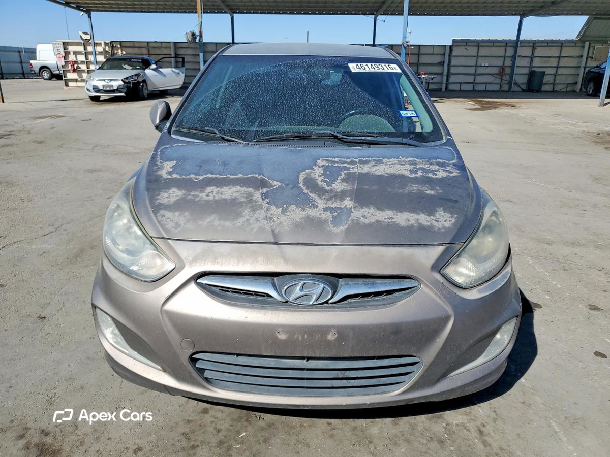 Hyundai Accent 2013
