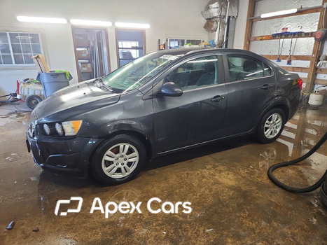 Chevrolet Sonic 2014 - Image 1 of 5