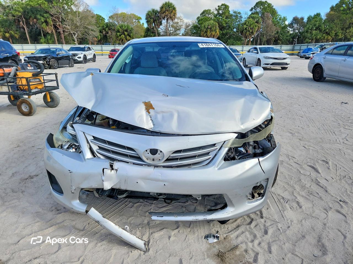 Toyota Corolla 2013