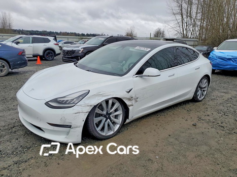 Tesla Model 3 2018 - Image 1 of 12