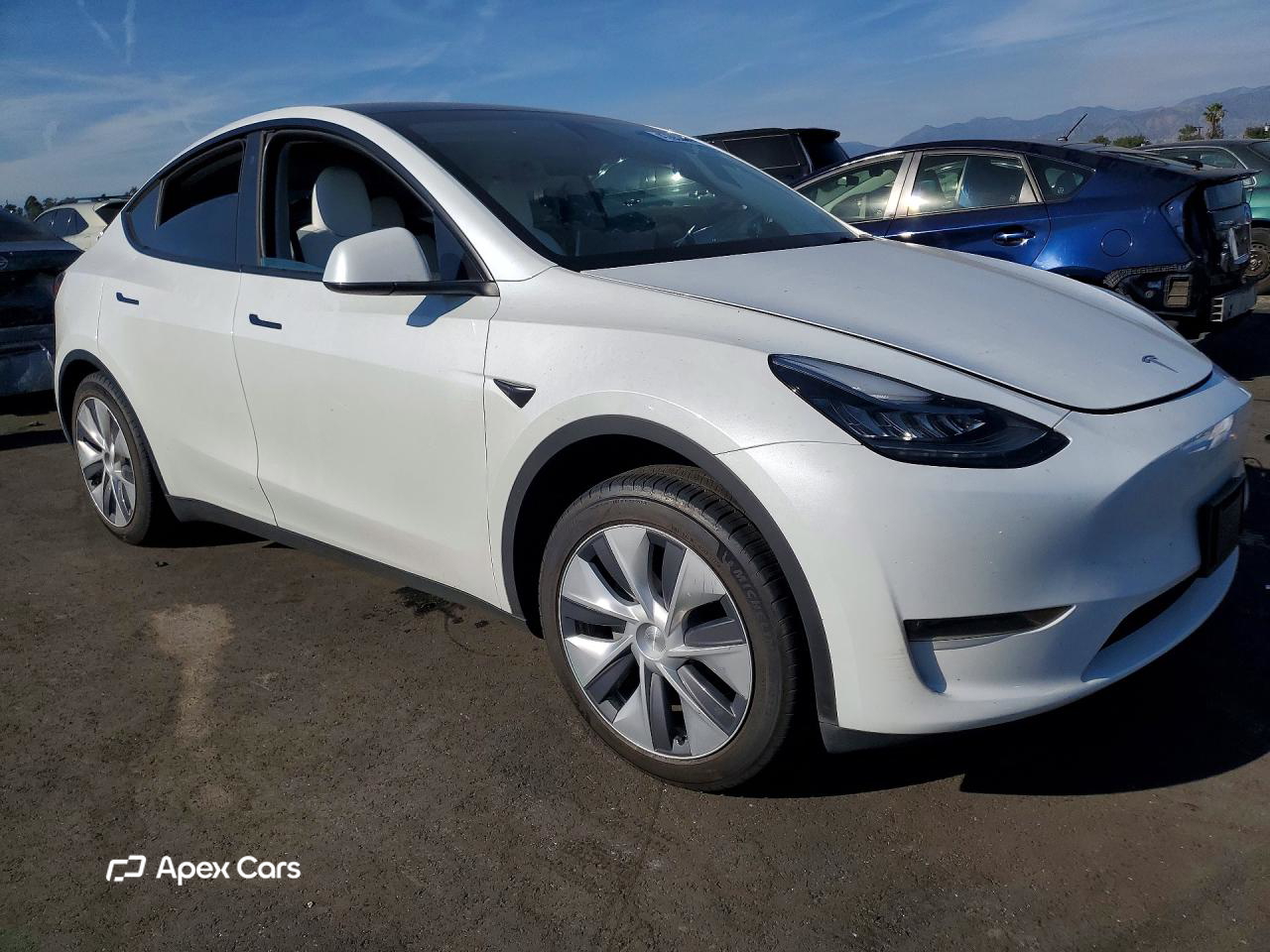 Tesla Model Y 2023
