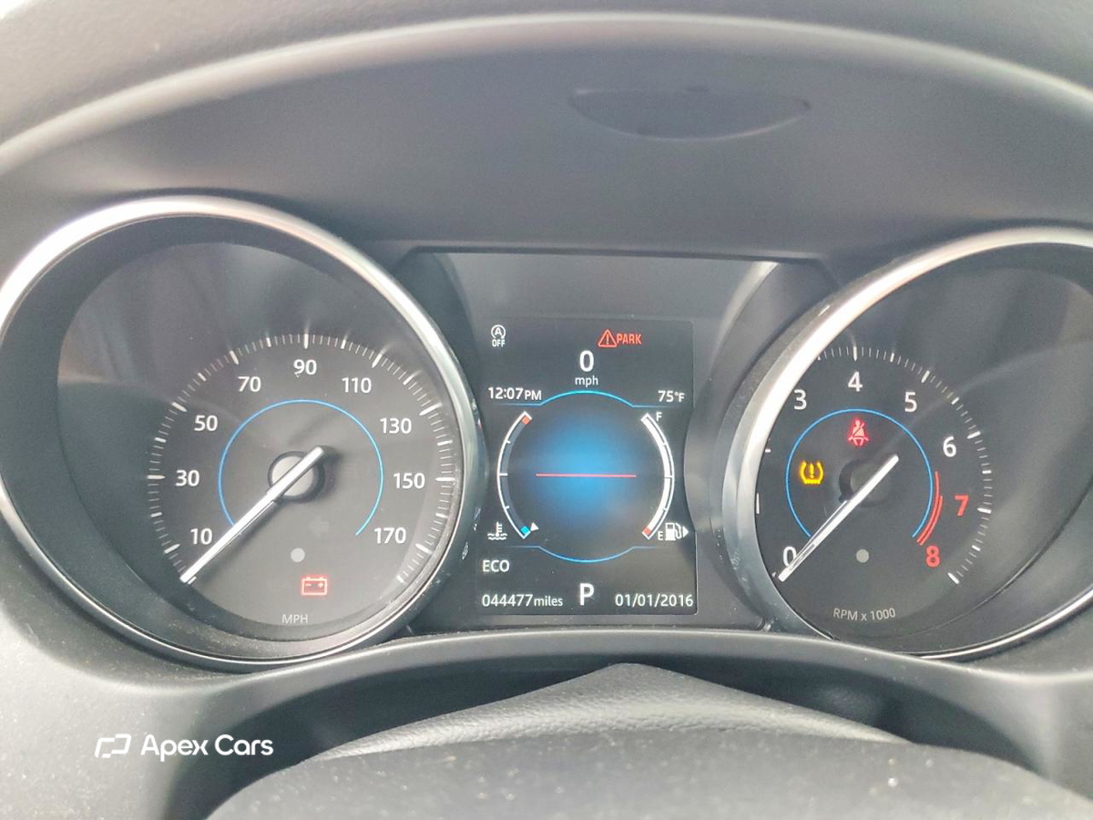 Jaguar XE 2018