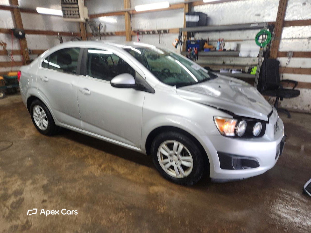 Chevrolet Sonic 2015