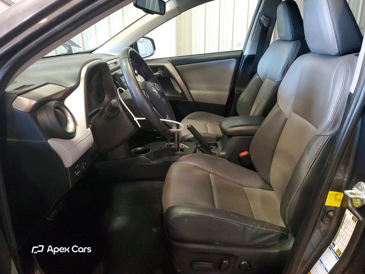 Toyota RAV 4 2015
