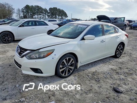 Nissan Altima 2017 - Zdjęcie 1 z 12