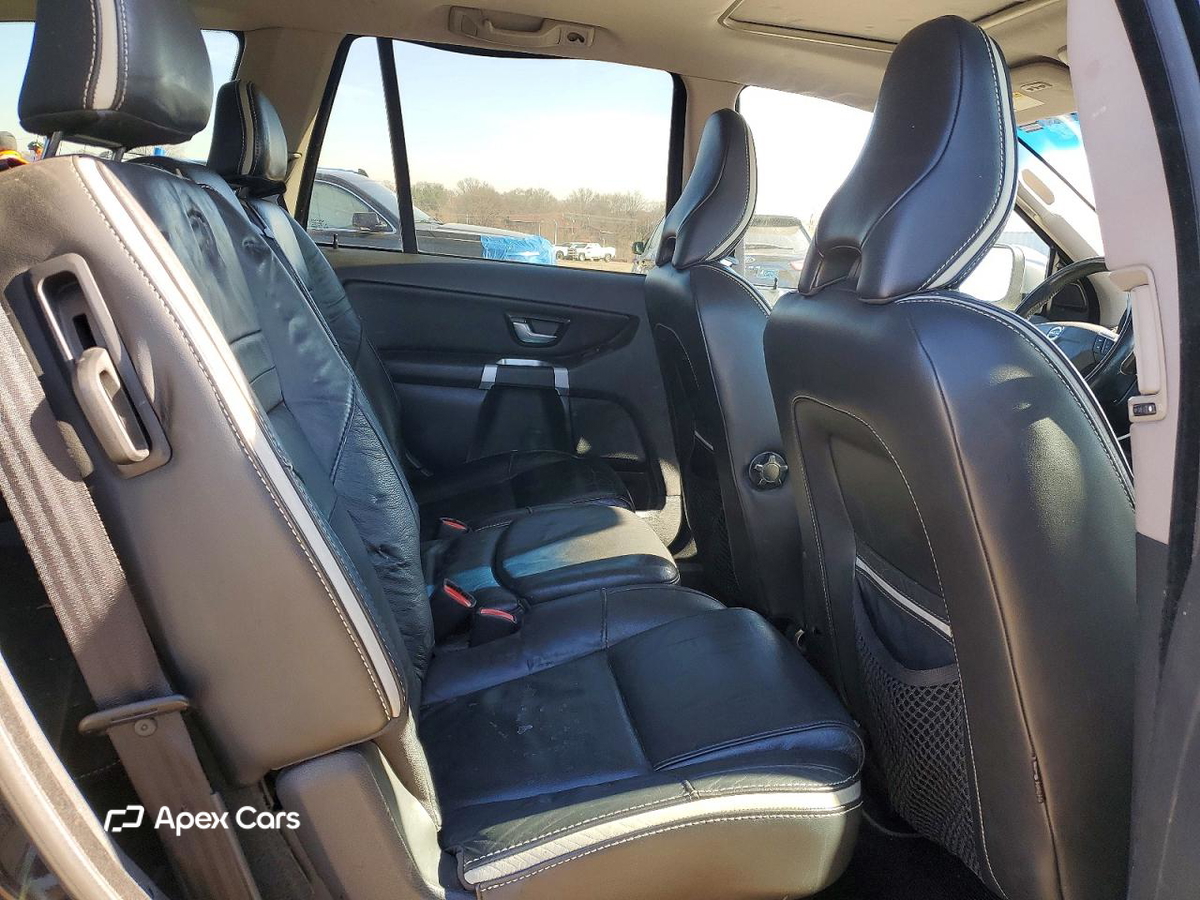 Volvo XC90 2010