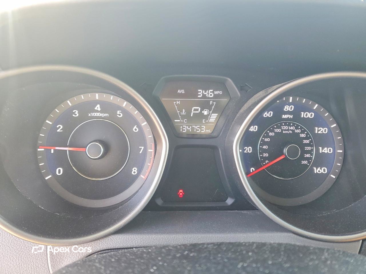 Hyundai Elantra 2016