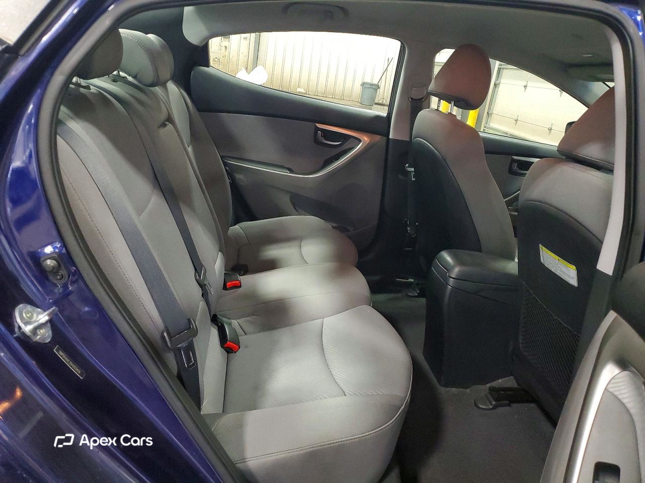 Hyundai Elantra 2013