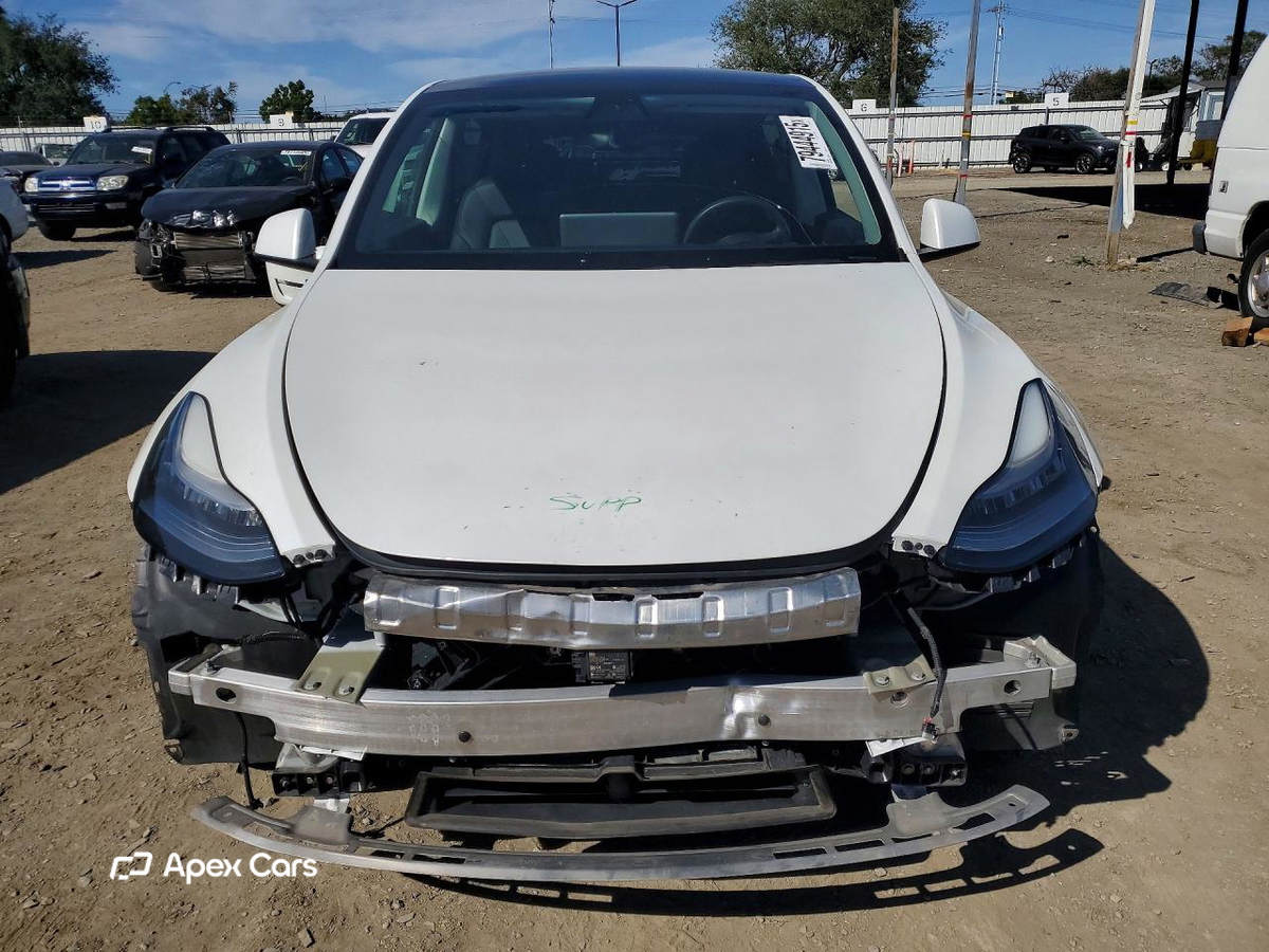Tesla Model Y 2020